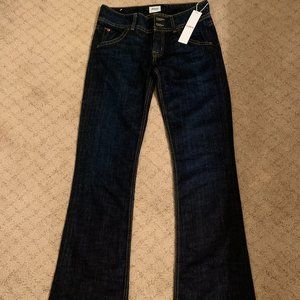 Signature Mid-Rise Bootcut Jean